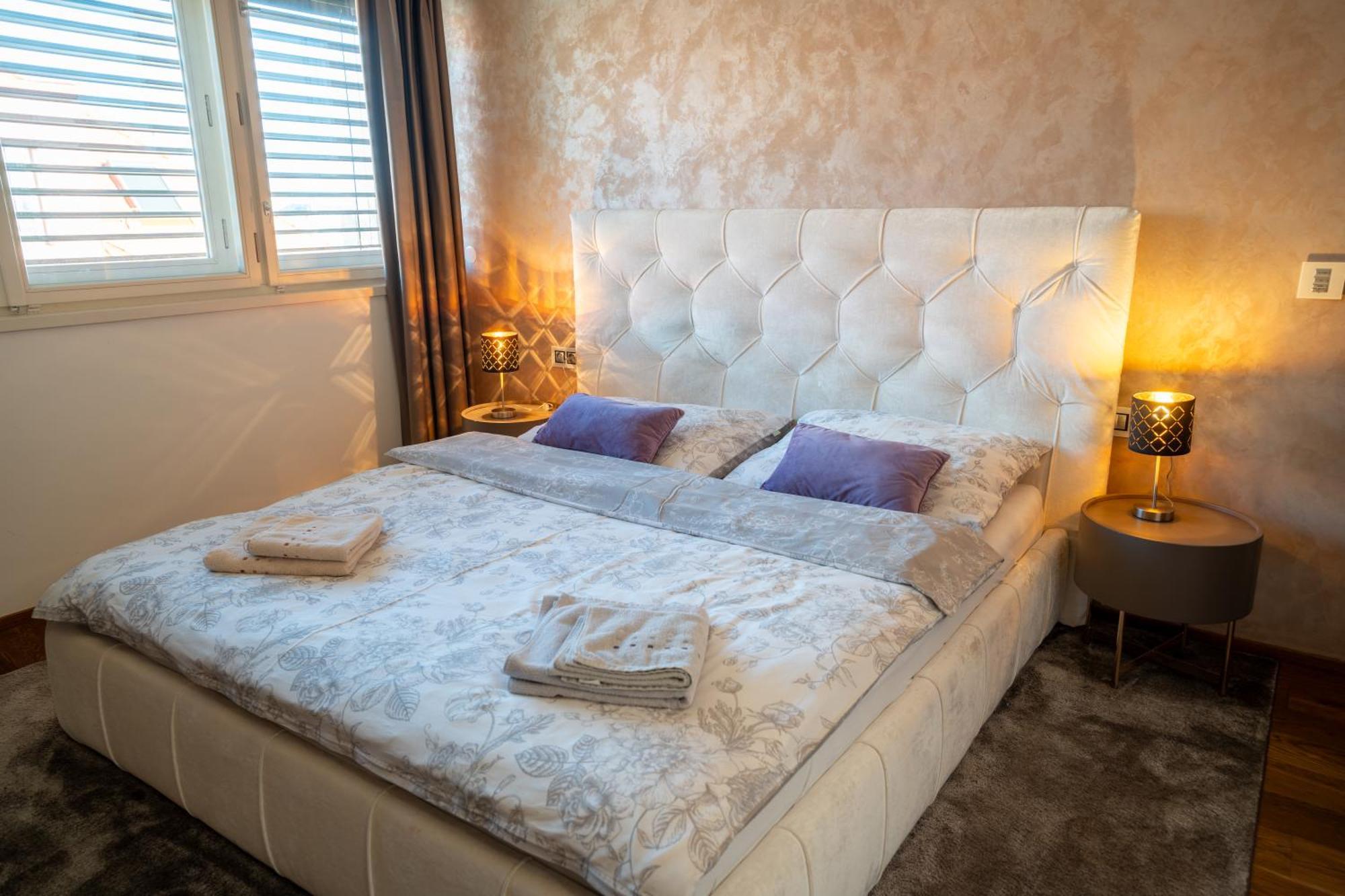 Luxury Rooftop Appartment With Fantastic Views براغ المظهر الخارجي الصورة